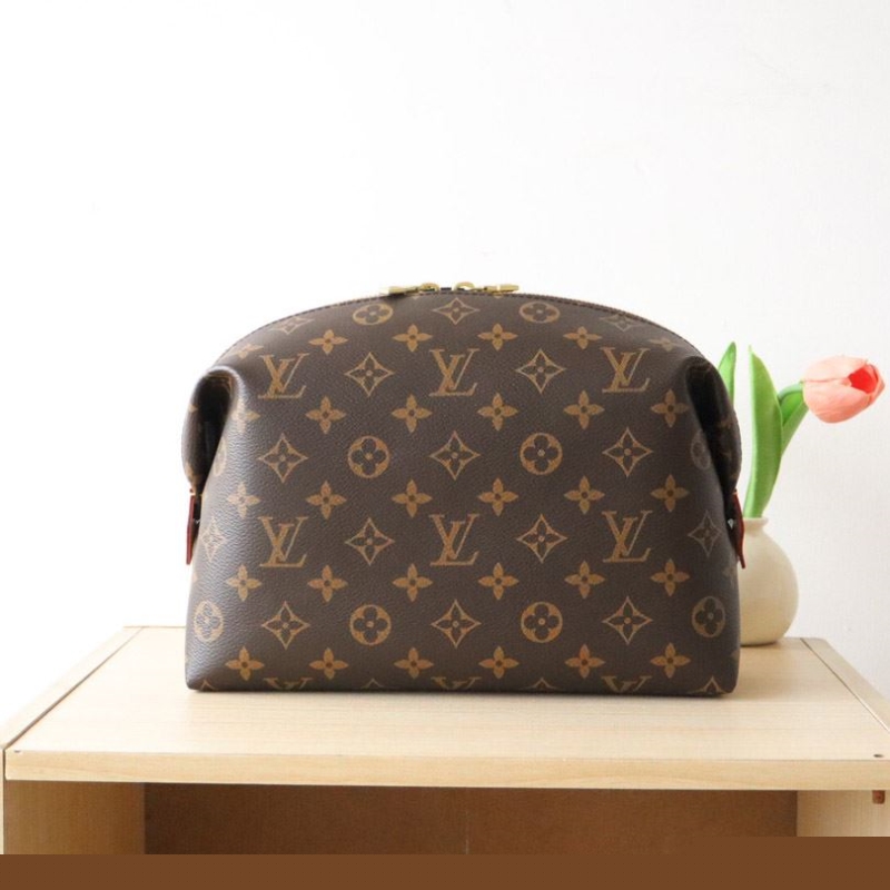 LV Clutch Bags
